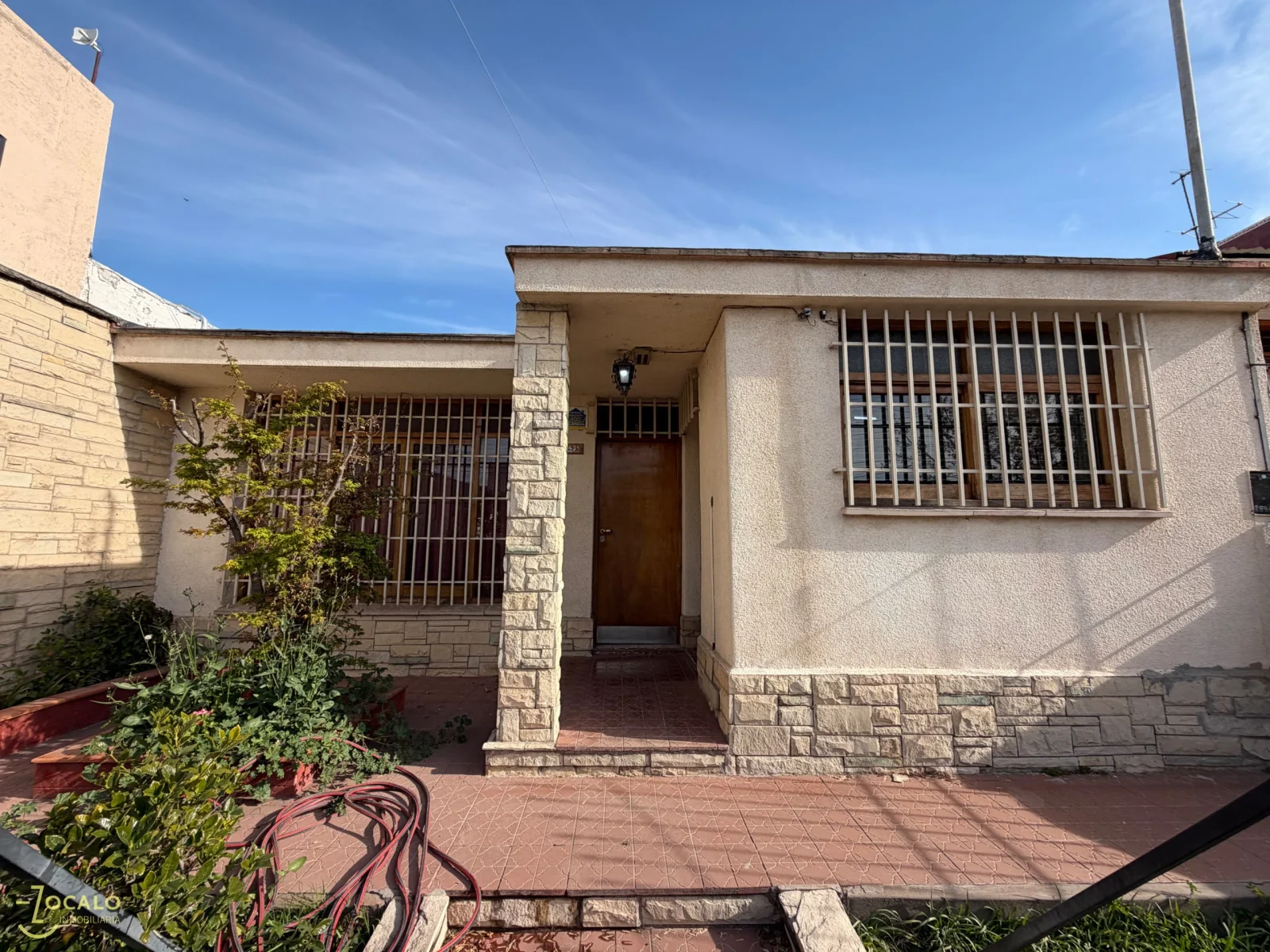 Casa en venta en Godoy Cruz - Imagen 2
