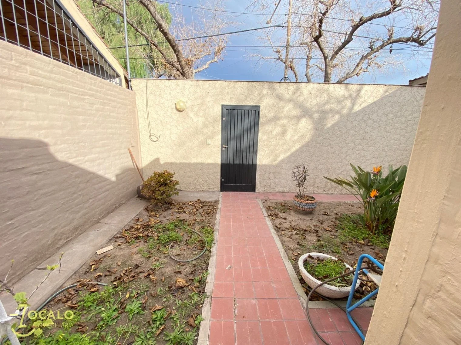 Hermosa Casa en venta en Barrio Cementista II - Imagen 2