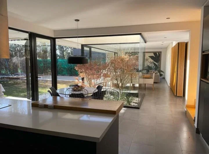 Casa de diseño a la venta en B° Alto Terrada - Imagen 5
