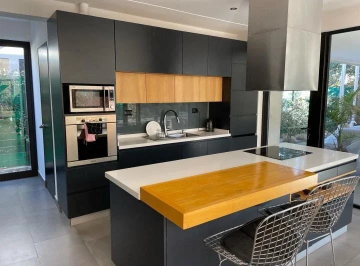 Casa de diseño a la venta en B° Alto Terrada - Imagen 2