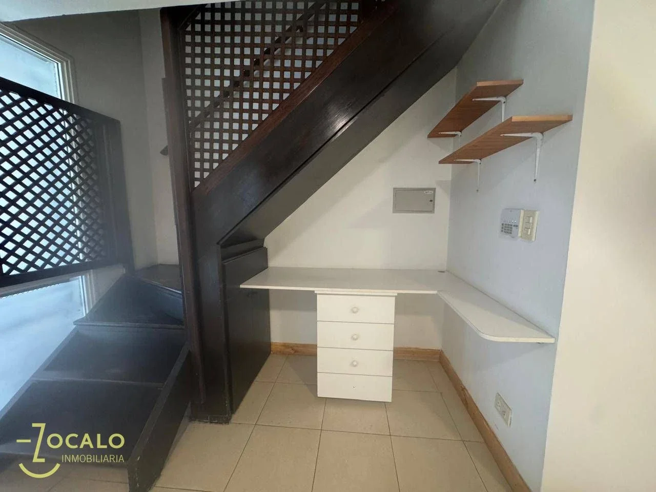 Alquiler de Duplex  en sexta sección ( doble cochera) - Imagen 3