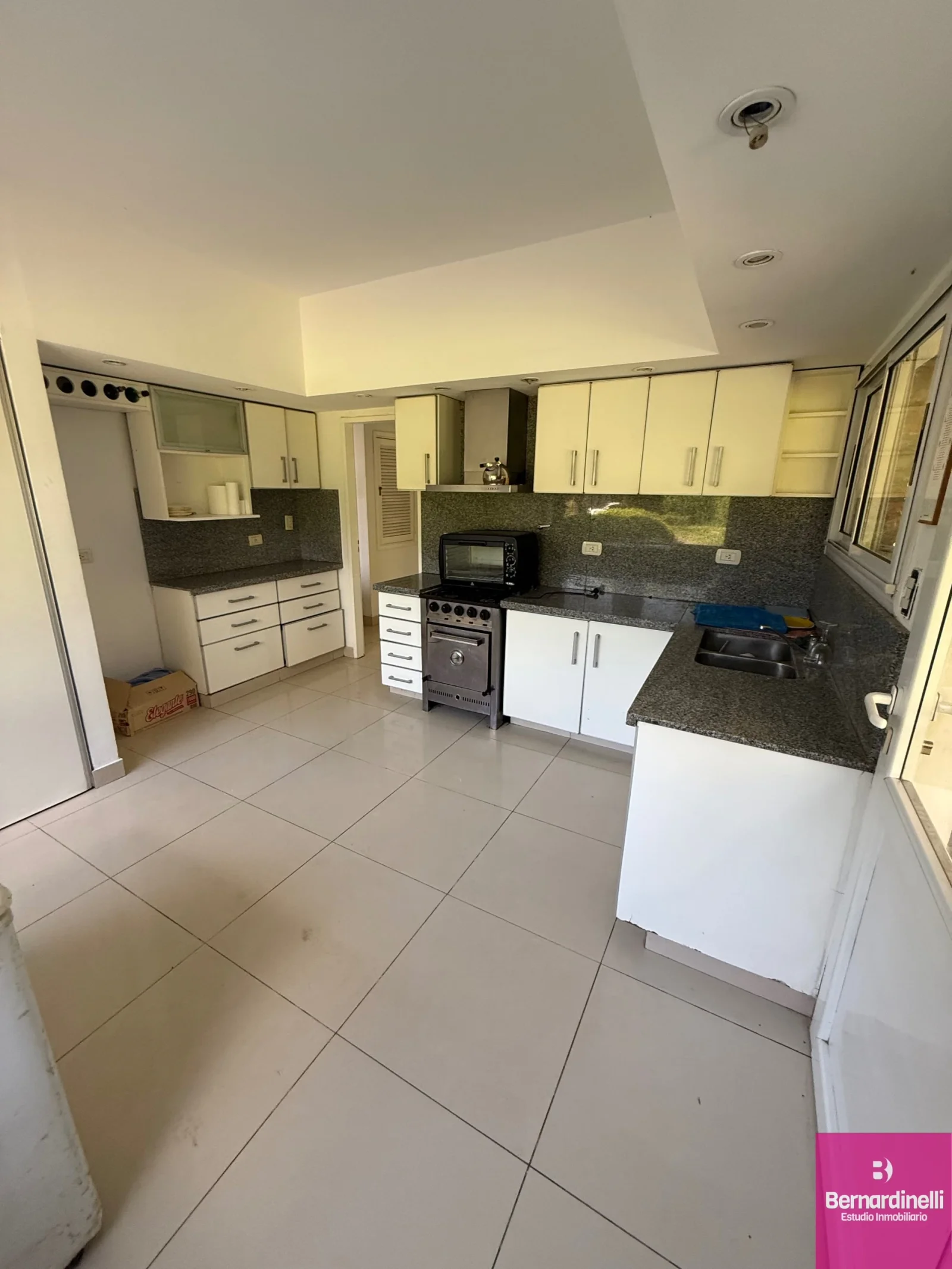 Casa en venta en Malvinas Argentinas - Imagen 4