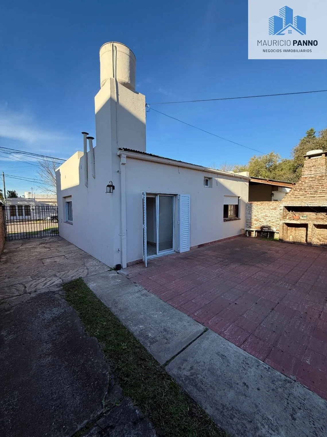 Casa en alquiler de 2 dormitorios c/ cochera en Capitán Sarmiento - Imagen 2