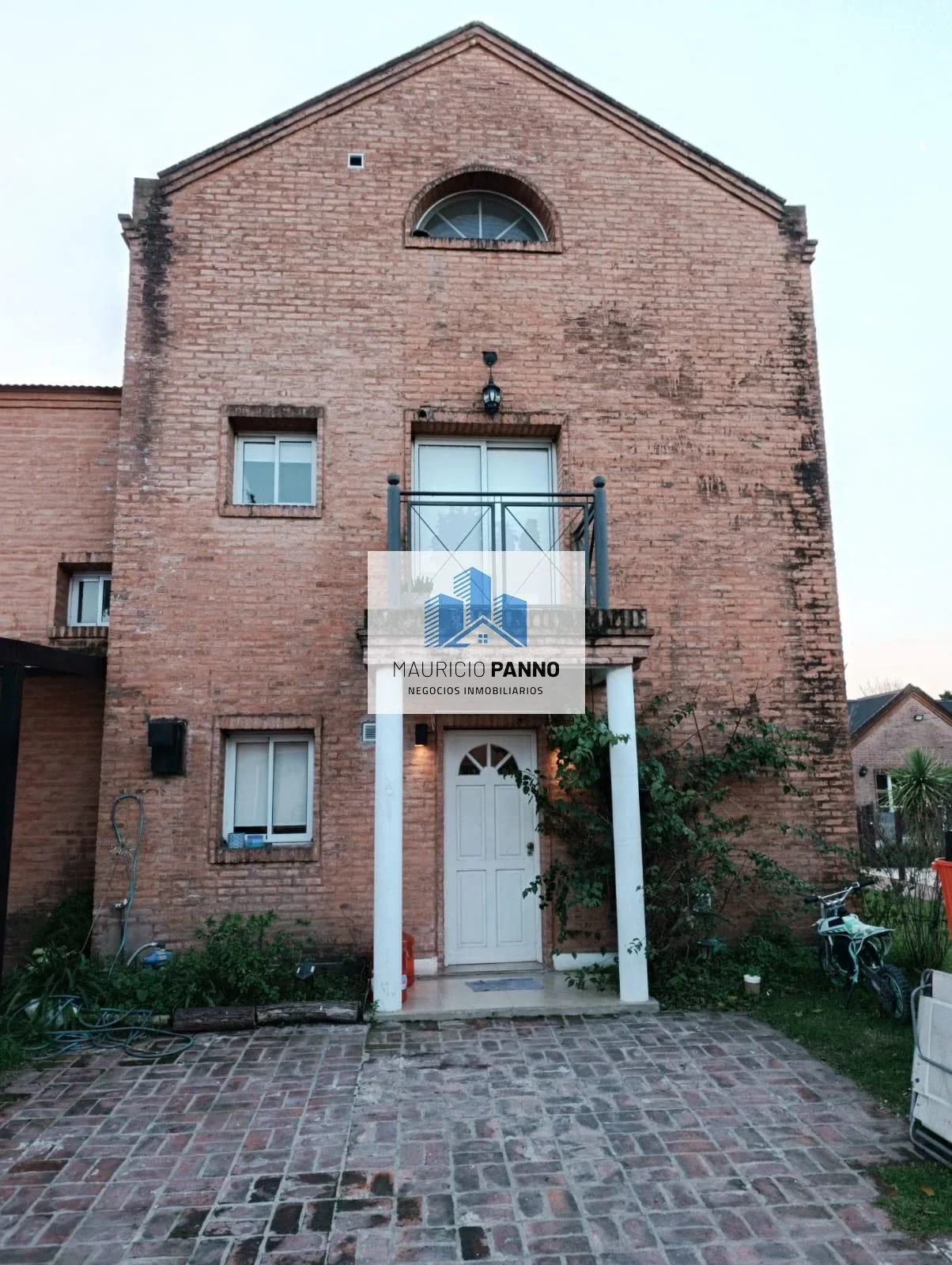 Dúplex en venta c/ cochera en Barrio Nuevo Pilar - Imagen 1
