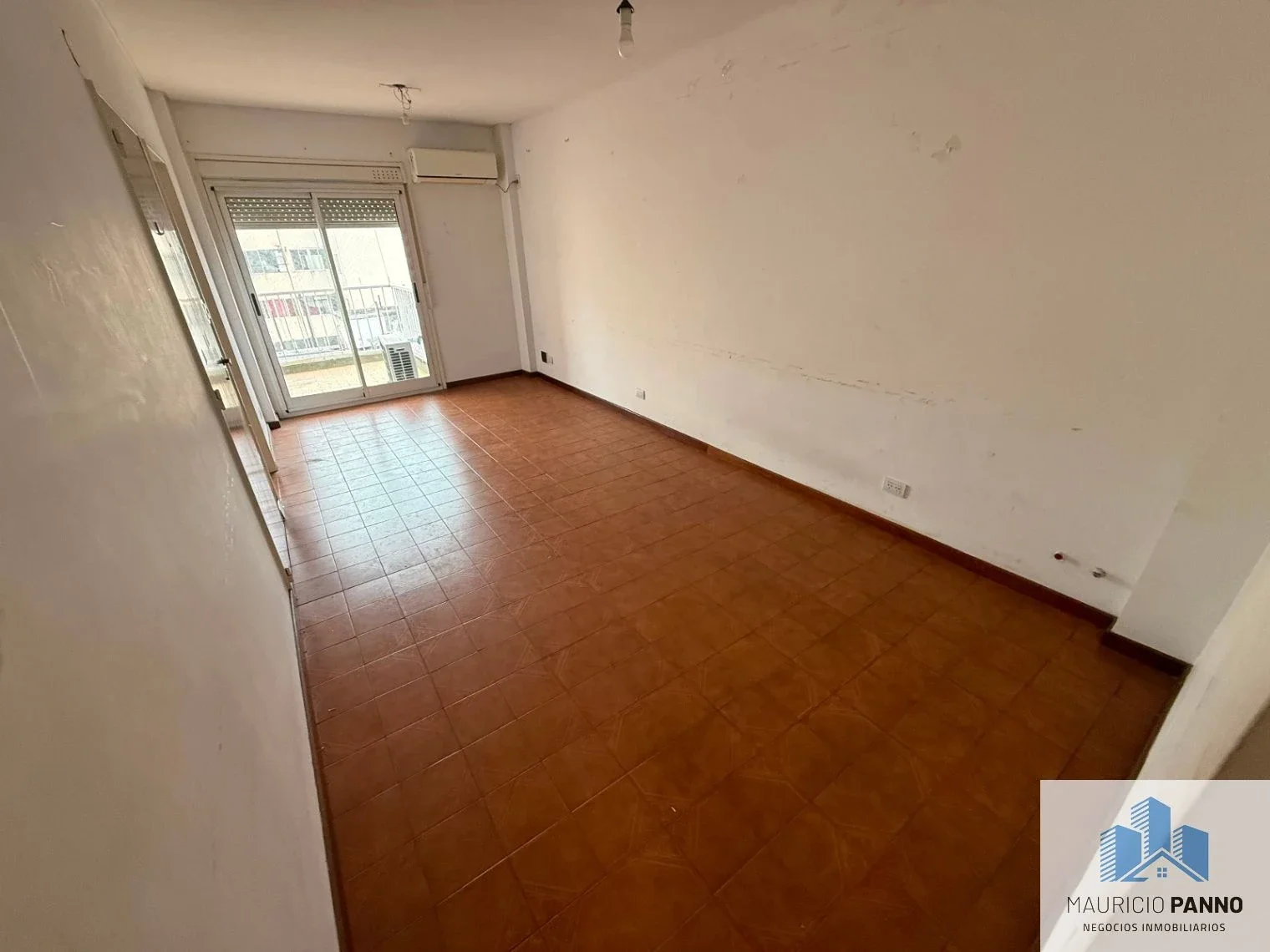 Excelente Departamento de 3 Ambientes con Balcón Al Frente en Flores - Imagen 3