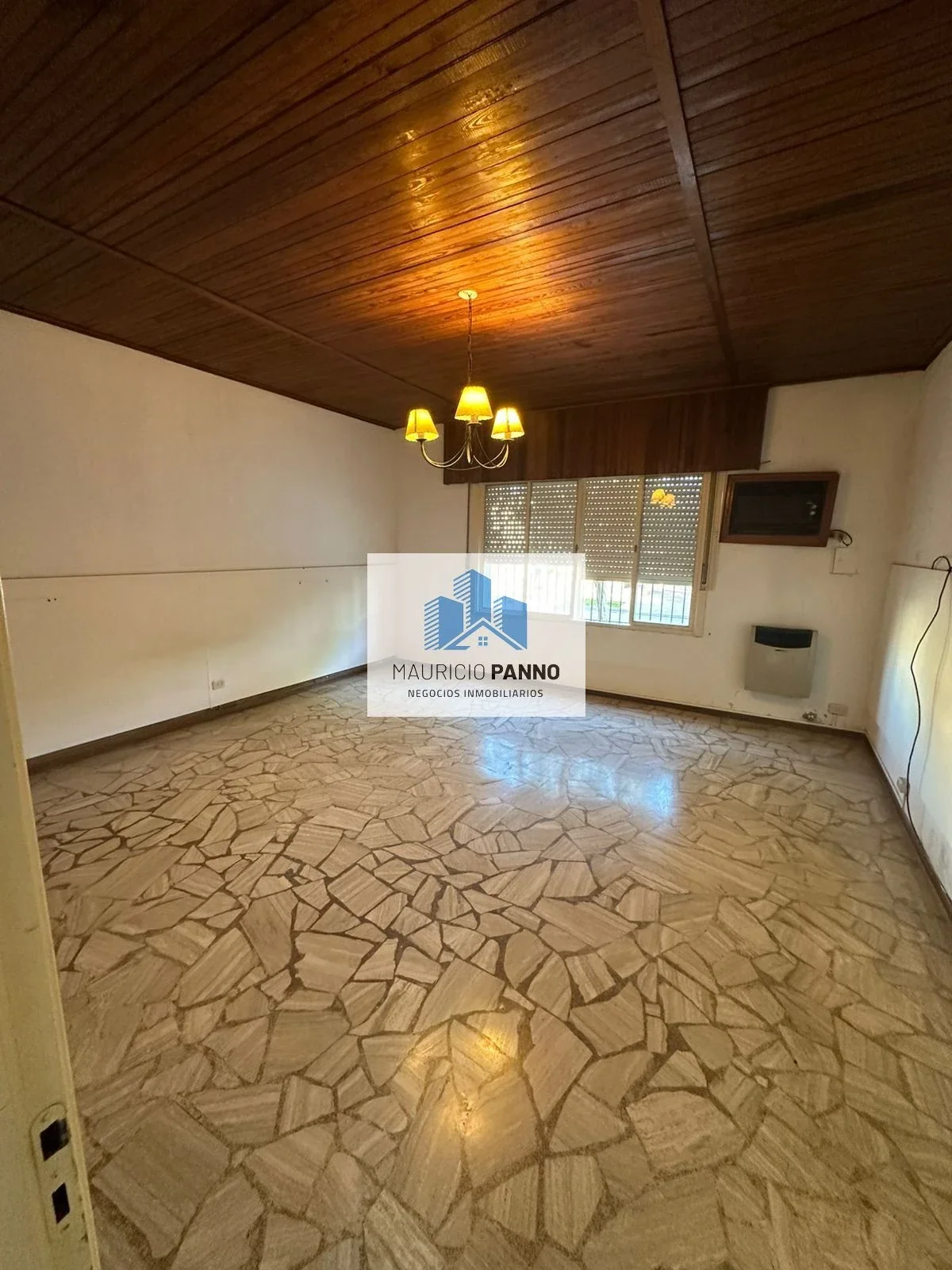 Casa en alquiler c/ cochera en Capitán Sarmiento - Imagen 5