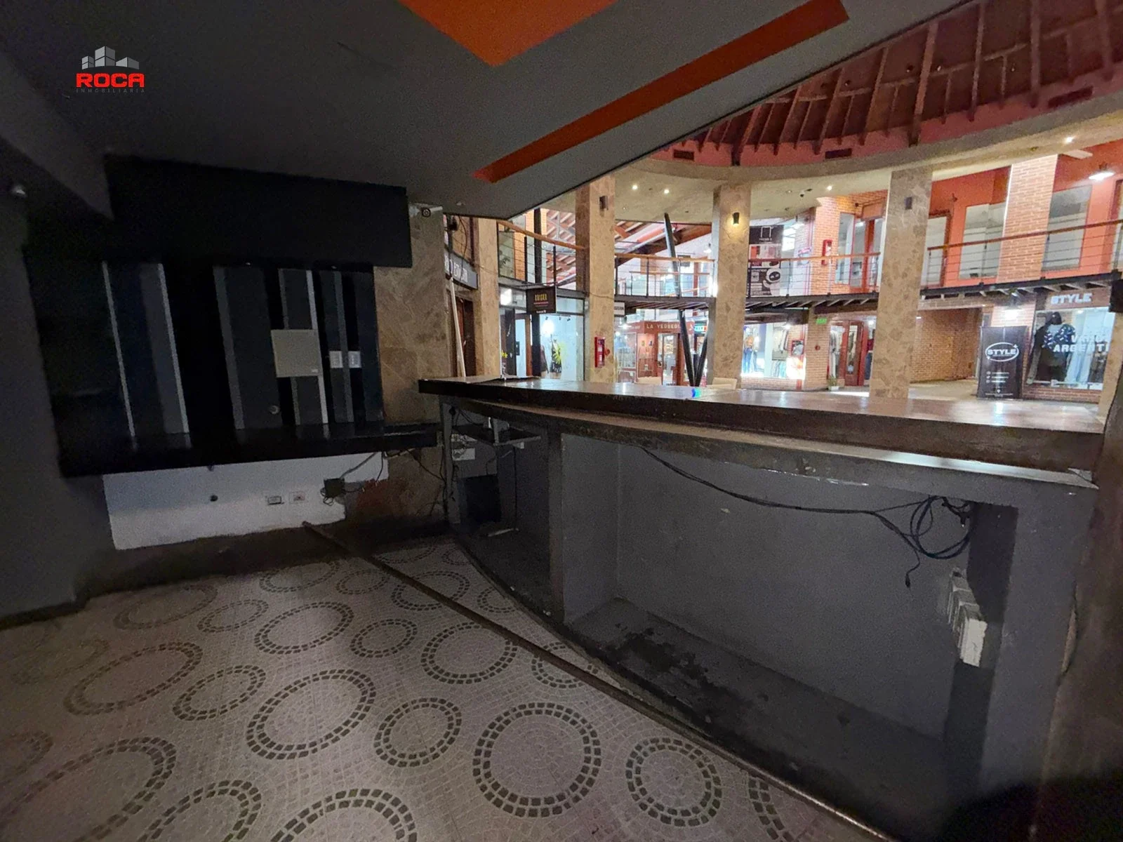 Local comercial en alquiler ubicado en Centro - Imagen 4