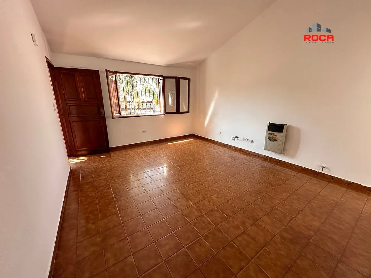 Casa en alquiler en Bajo La Viña – Esquina con excelente ubicación - Imagen 3