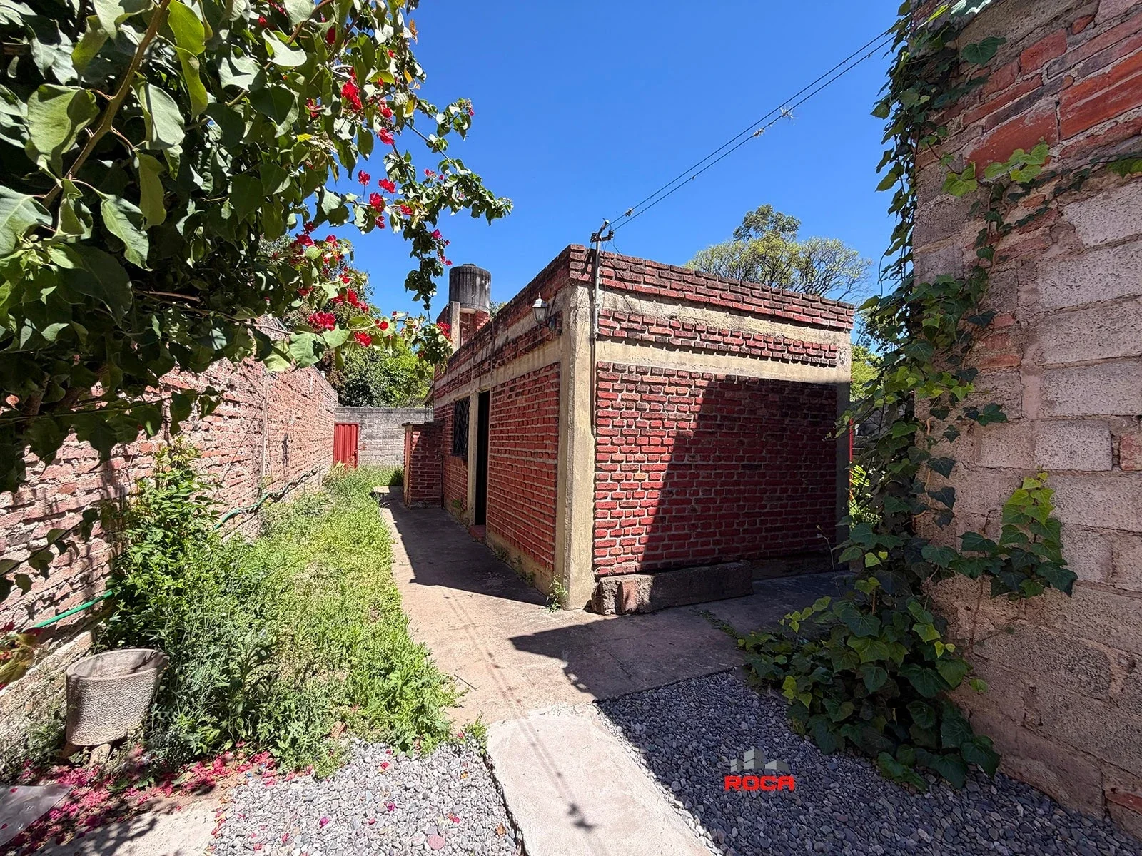 Casa en venta c/ cochera en Chijra - Imagen 3