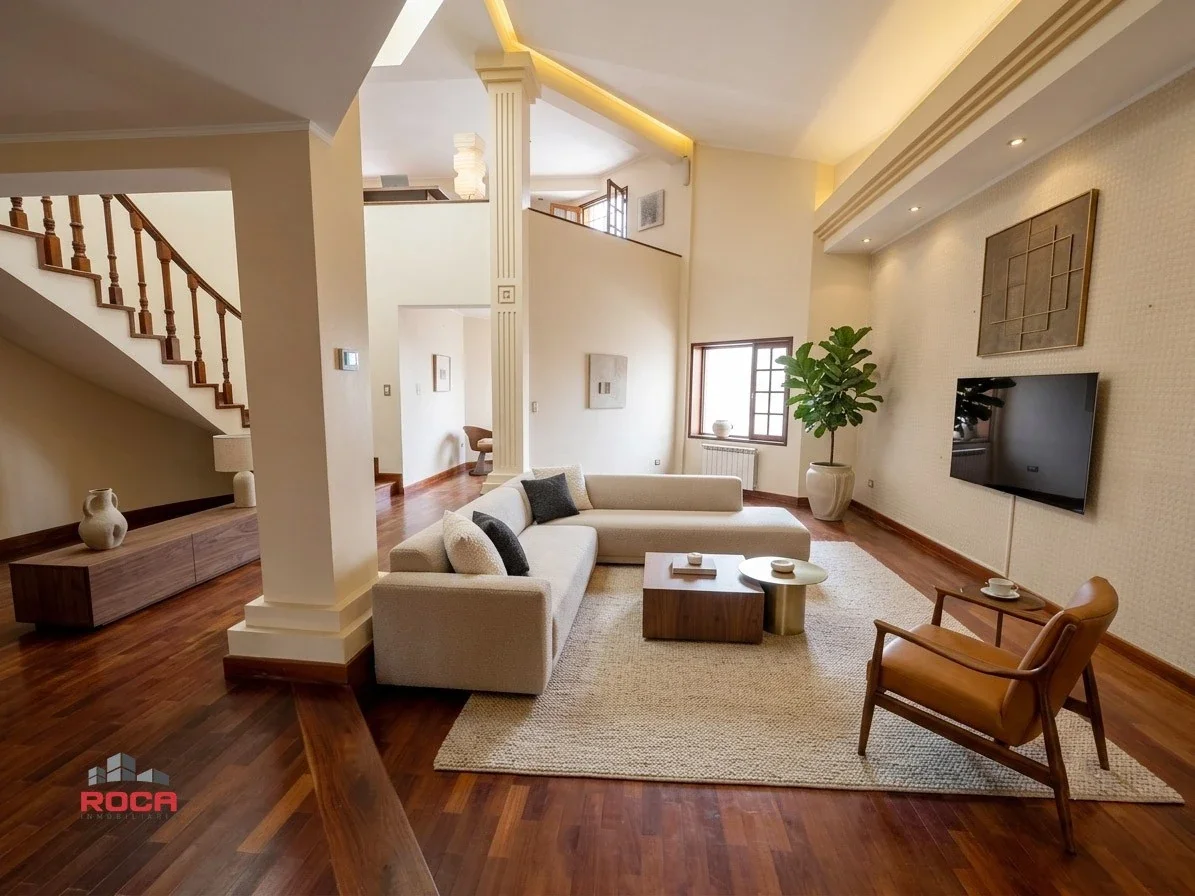 Casa en venta de 10 ambinetes c/ cochera en Centro de Jujuy - Imagen 1