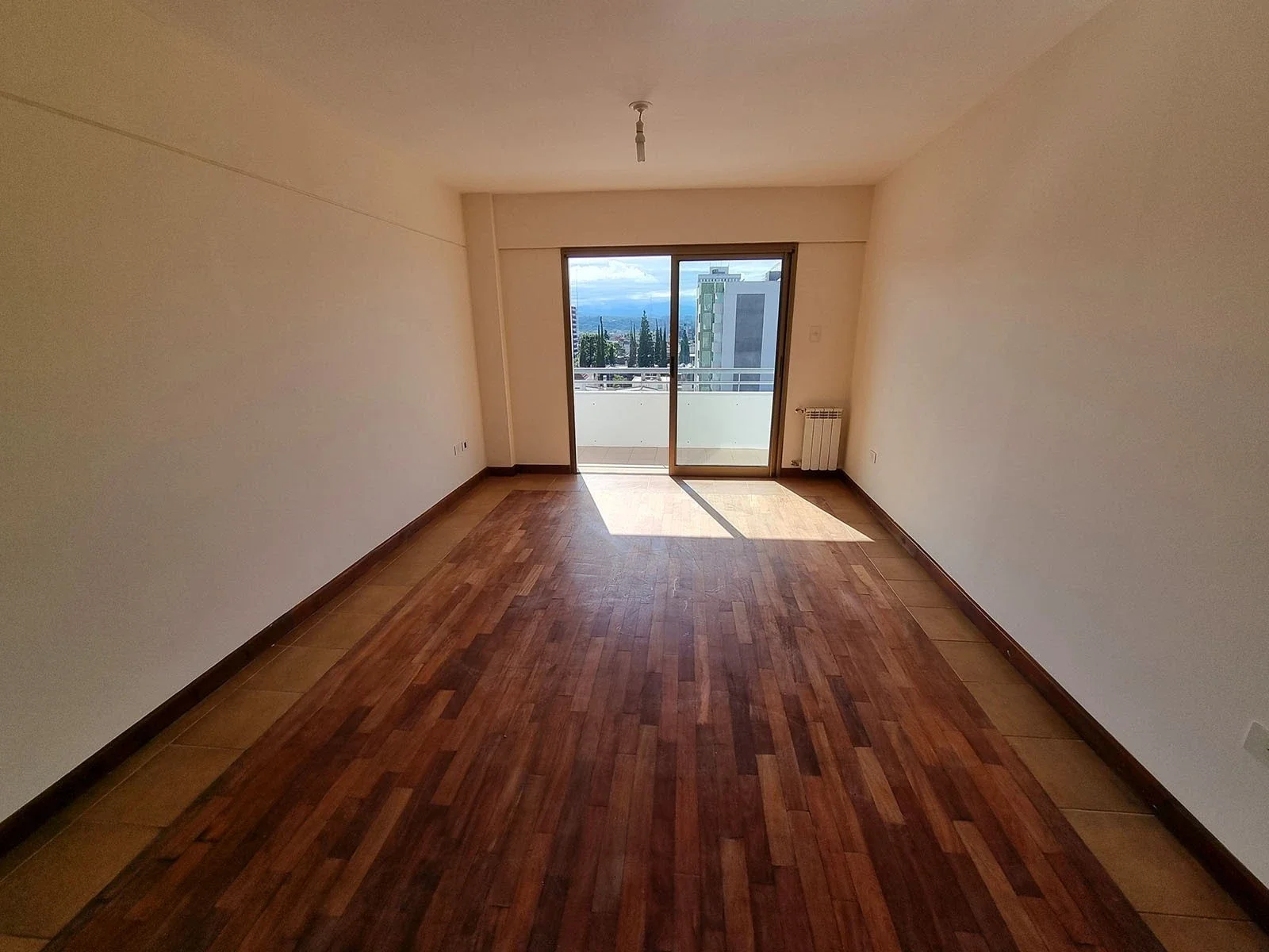 Departamento en alquiler | Edificio Grazalema – Pleno centro - Imagen 2