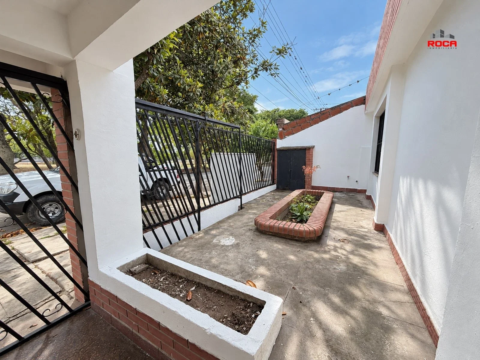 Casa en alquiler c/ cochera en Cnel Arias - Imagen 3