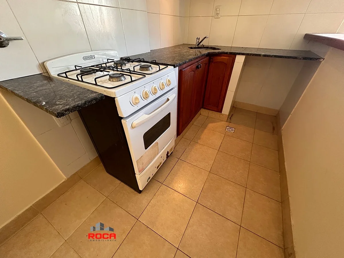 Departamento en alquiler pocas cuadras del centro  Bº San Martín - Imagen 4