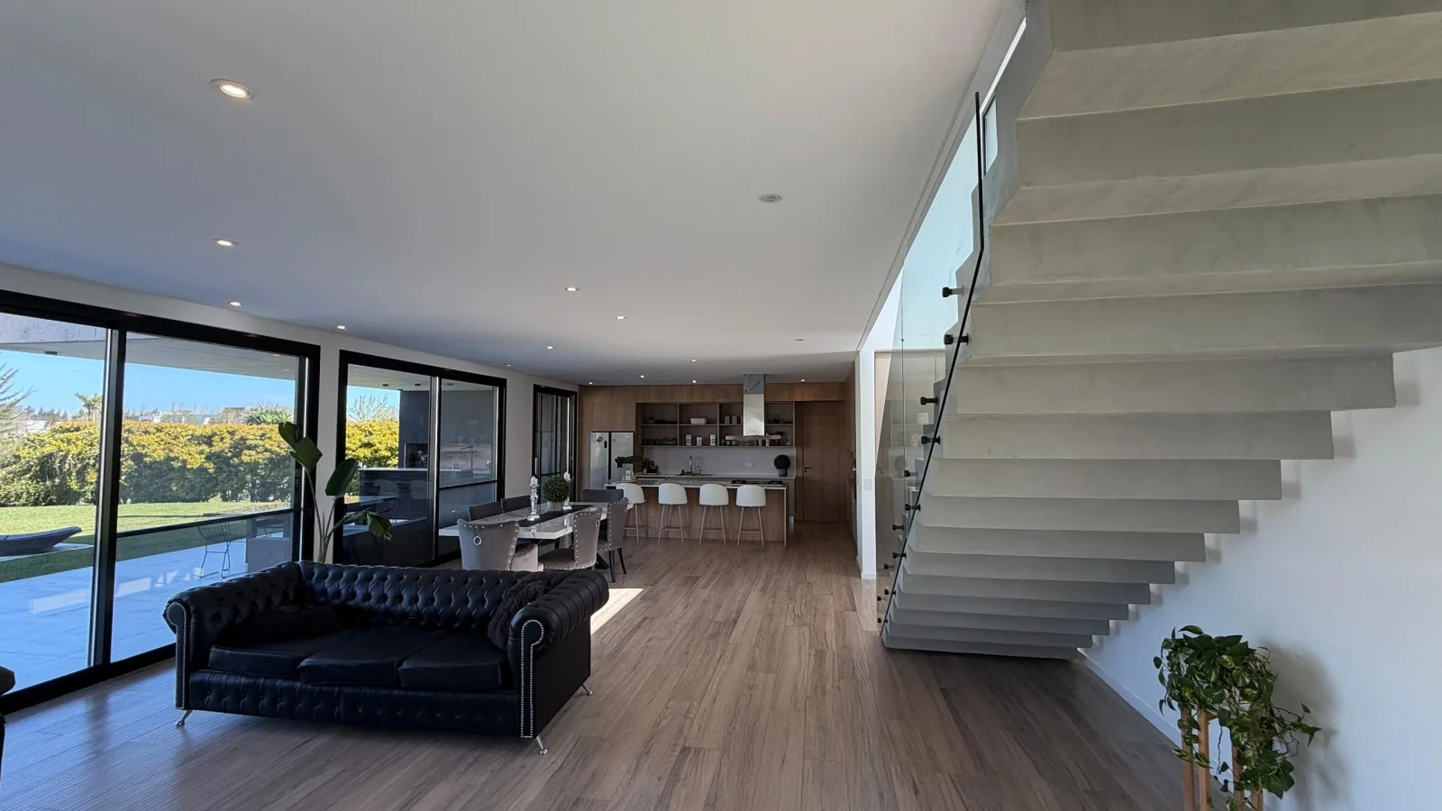 Casa en venta c/ cochera en General Rodríguez - Imagen 5