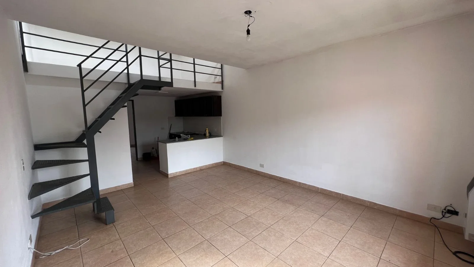 Departamento en alquiler de 2 dormitorios c/ cochera en San Miguel - Imagen 2
