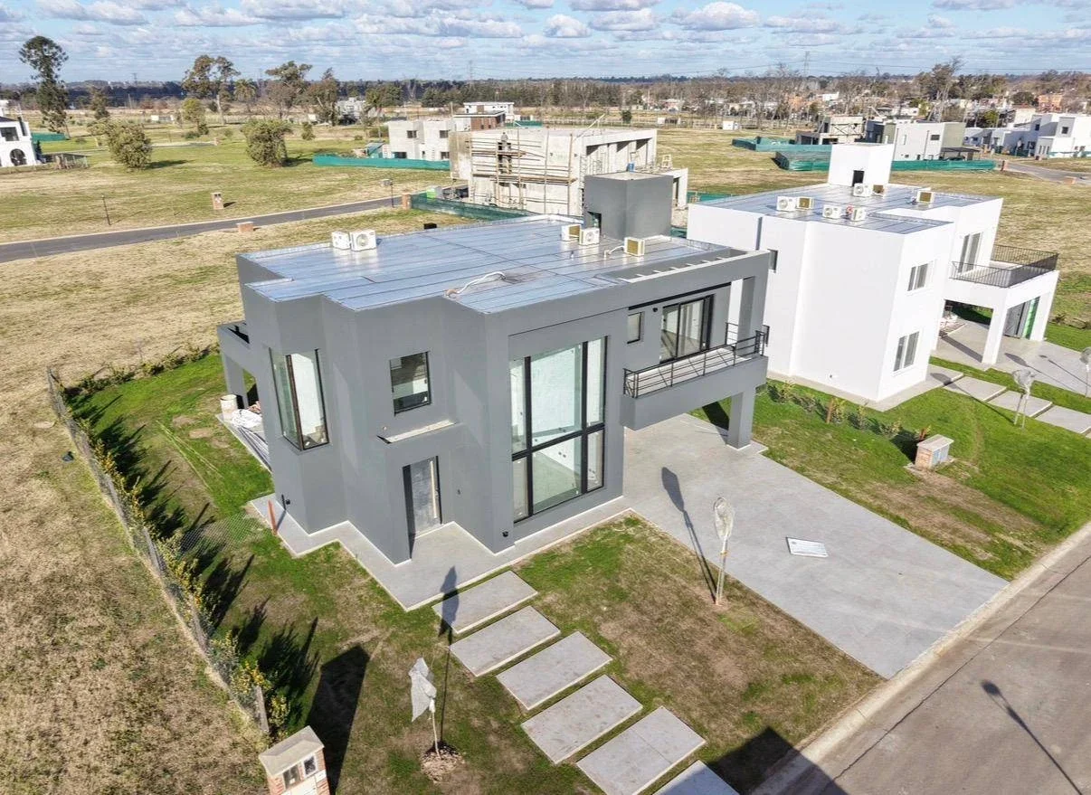 Casa en venta c/ cochera en San Miguel - Imagen 2
