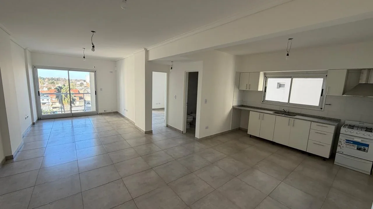 Departamento en alquiler c/ cochera en San Miguel - Imagen 4