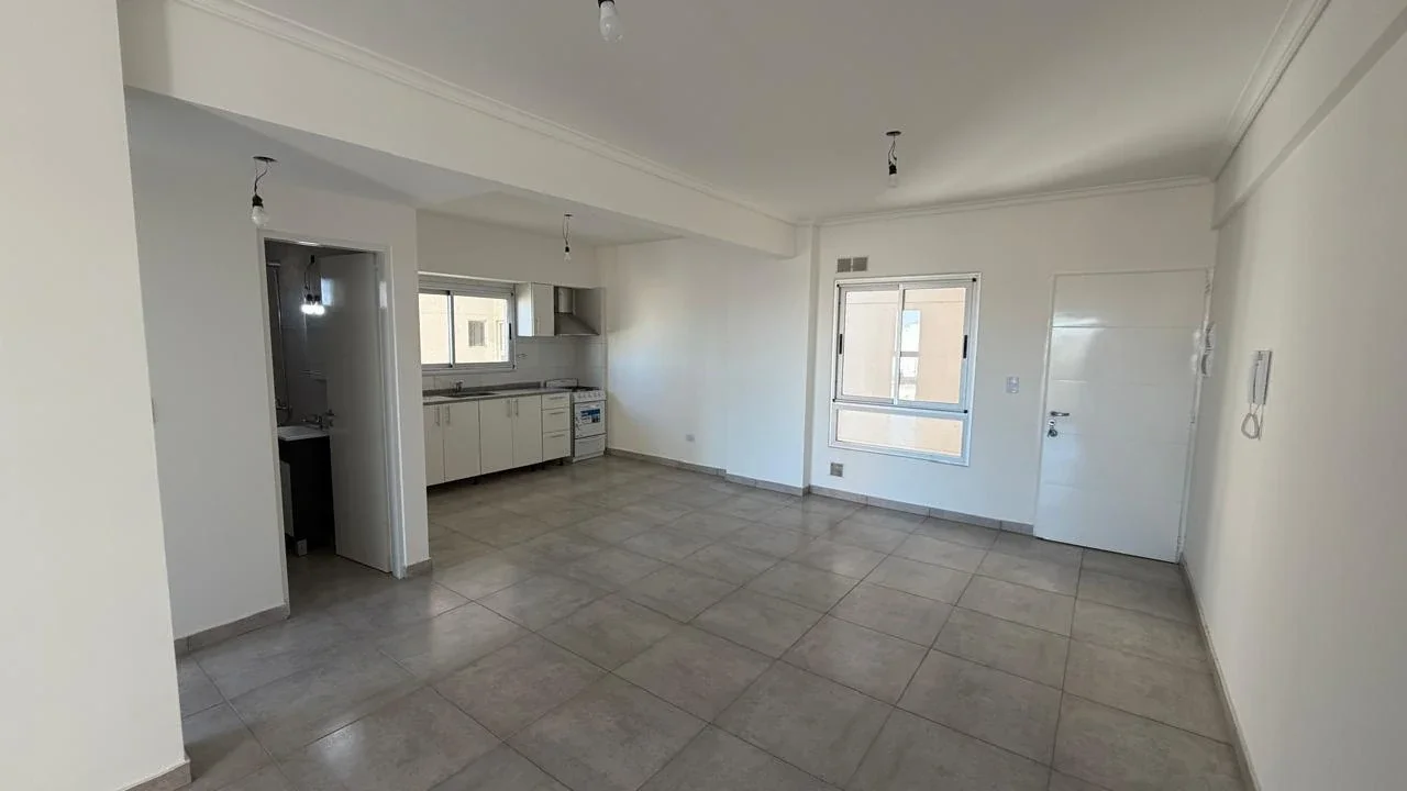 Departamento en alquiler c/ cochera en San Miguel - Imagen 3