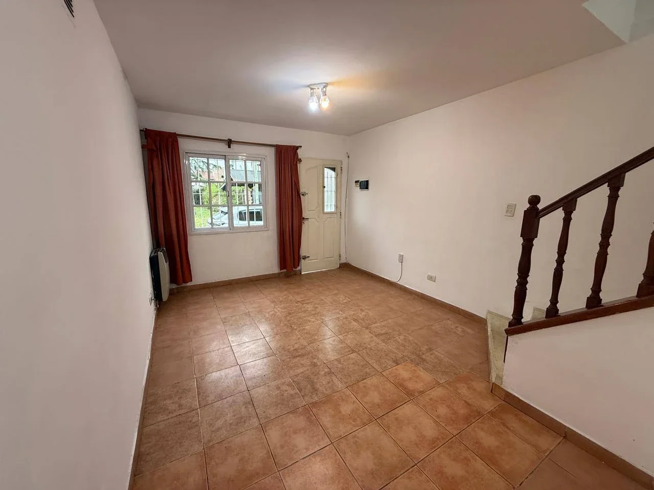 Dúplex en venta c/ cochera en San Miguel - Imagen 2