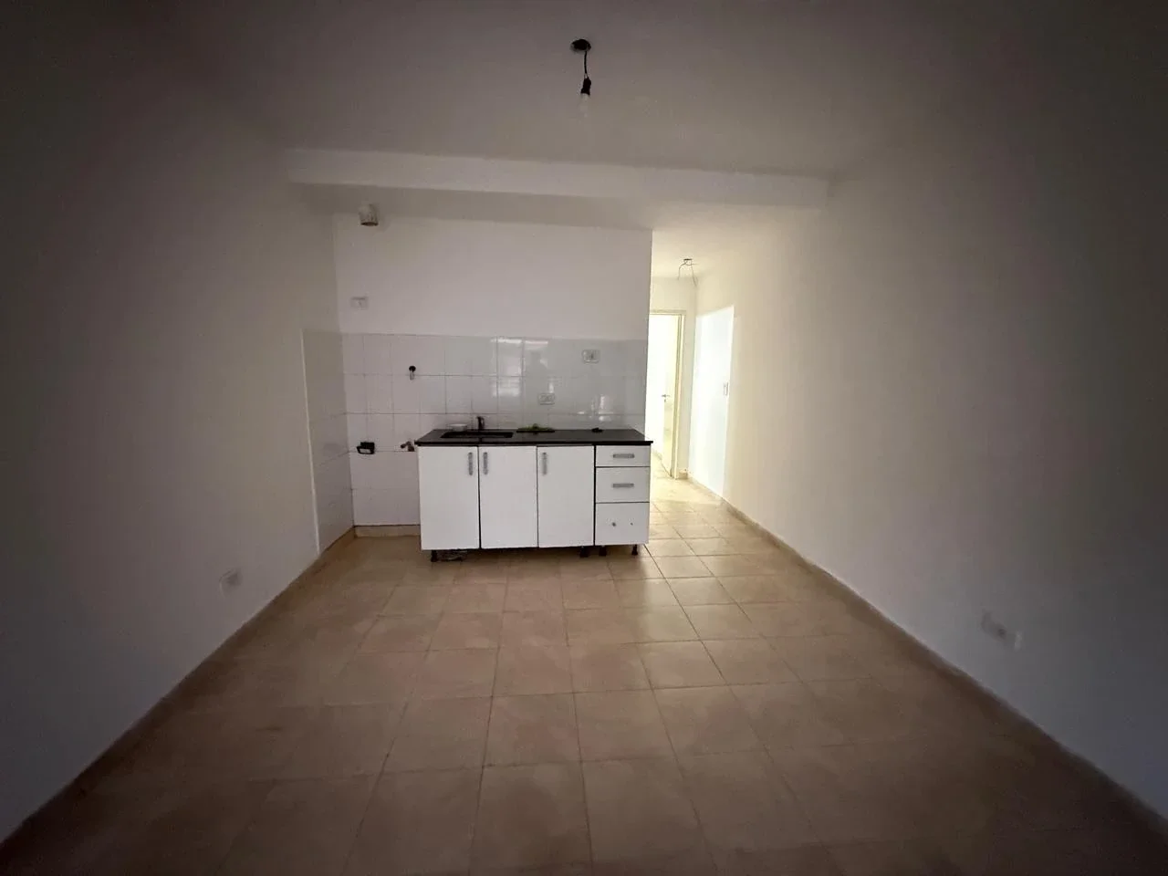 Departamento en alquiler c/ cochera en Bella Vista - Imagen 1