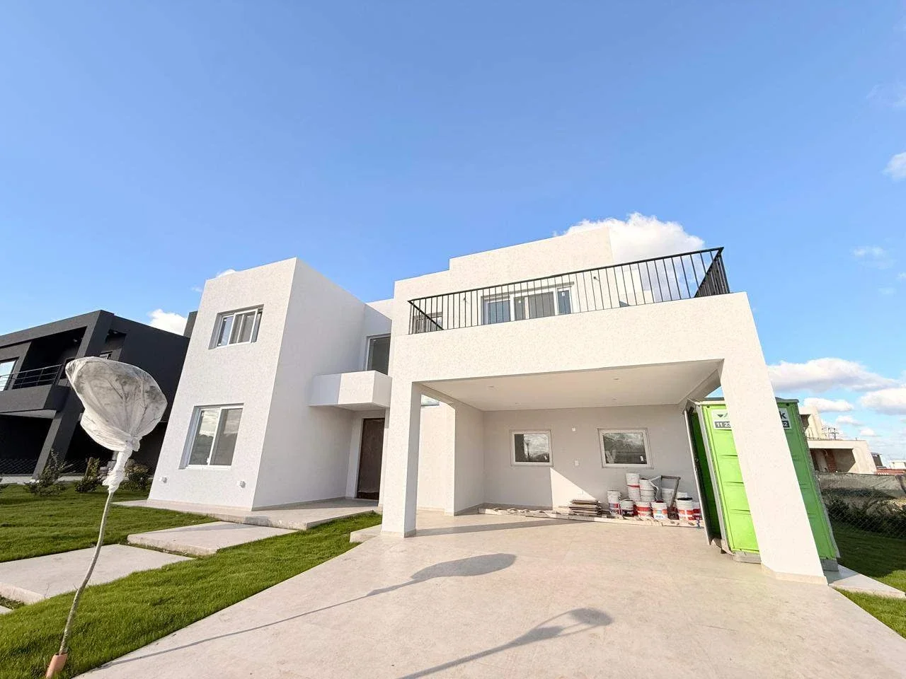 Casa en venta c/ cochera en Bella Vista - Imagen 3