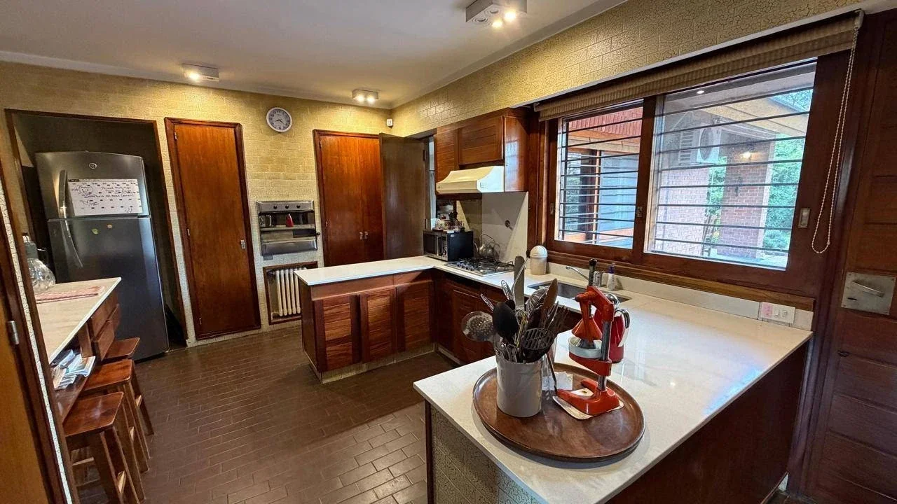 Casa en venta c/ cochera en Bella Vista - Imagen 3