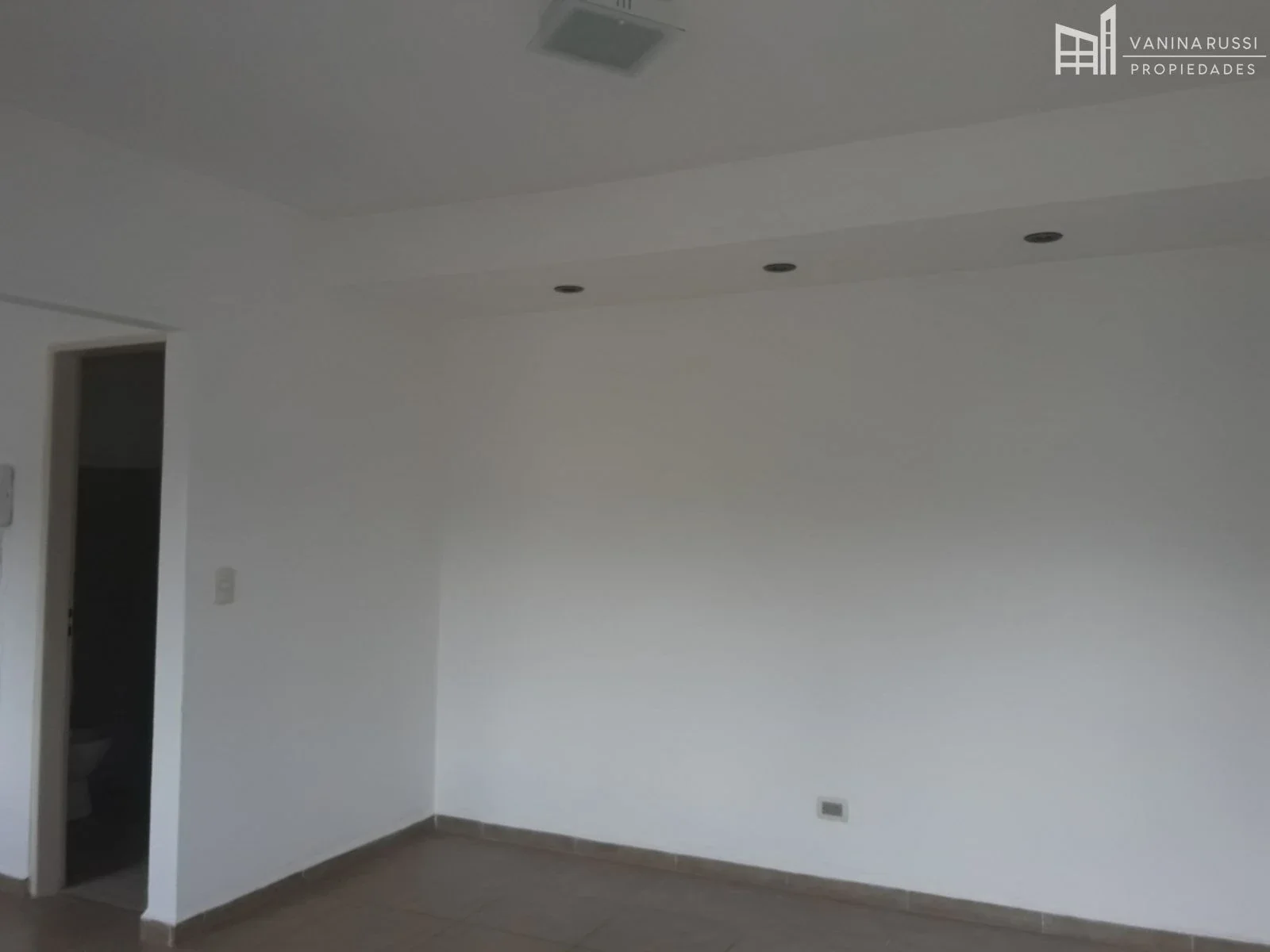 Dúplex en alquiler de 2 dormitorios c/ cochera en Ingeniero Maschwitz - Imagen 3