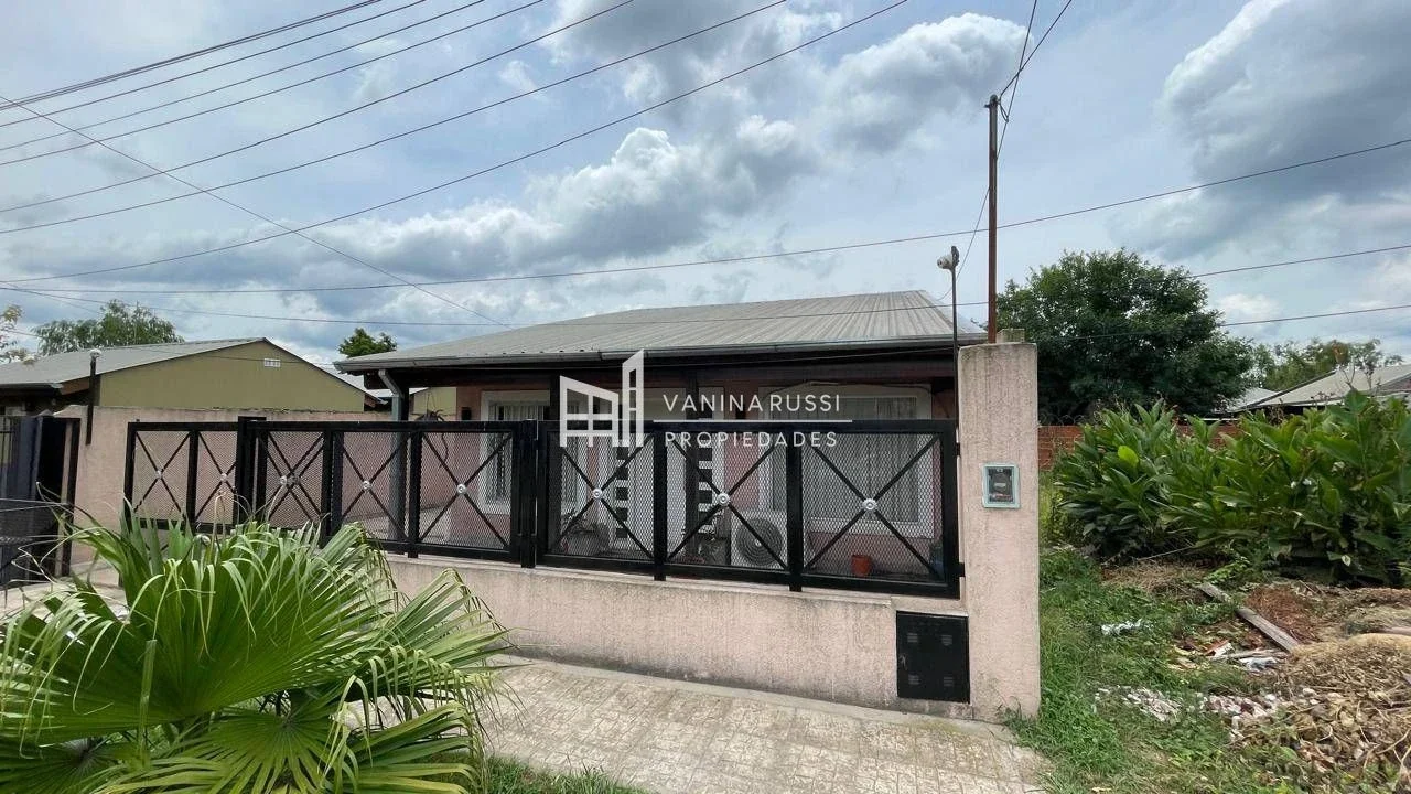 CASA DE 5 AMBIENTES EN ALQUILER - INGENIERO MASCHWITZ - Imagen 2