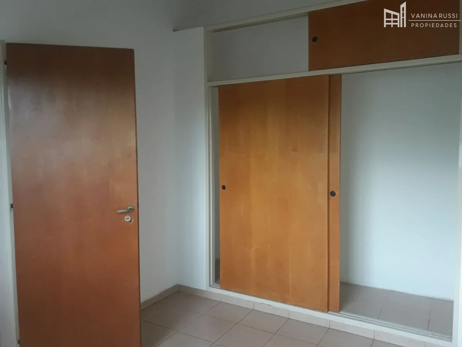 Dúplex en alquiler de 2 dormitorios c/ cochera en Ingeniero Maschwitz - Imagen 5