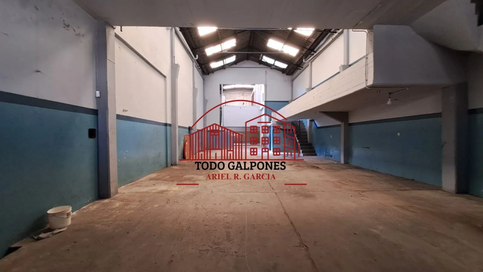 Galpón 470m² S/Lote 8,66x35 C/Oficinas; Baños - Imagen 1