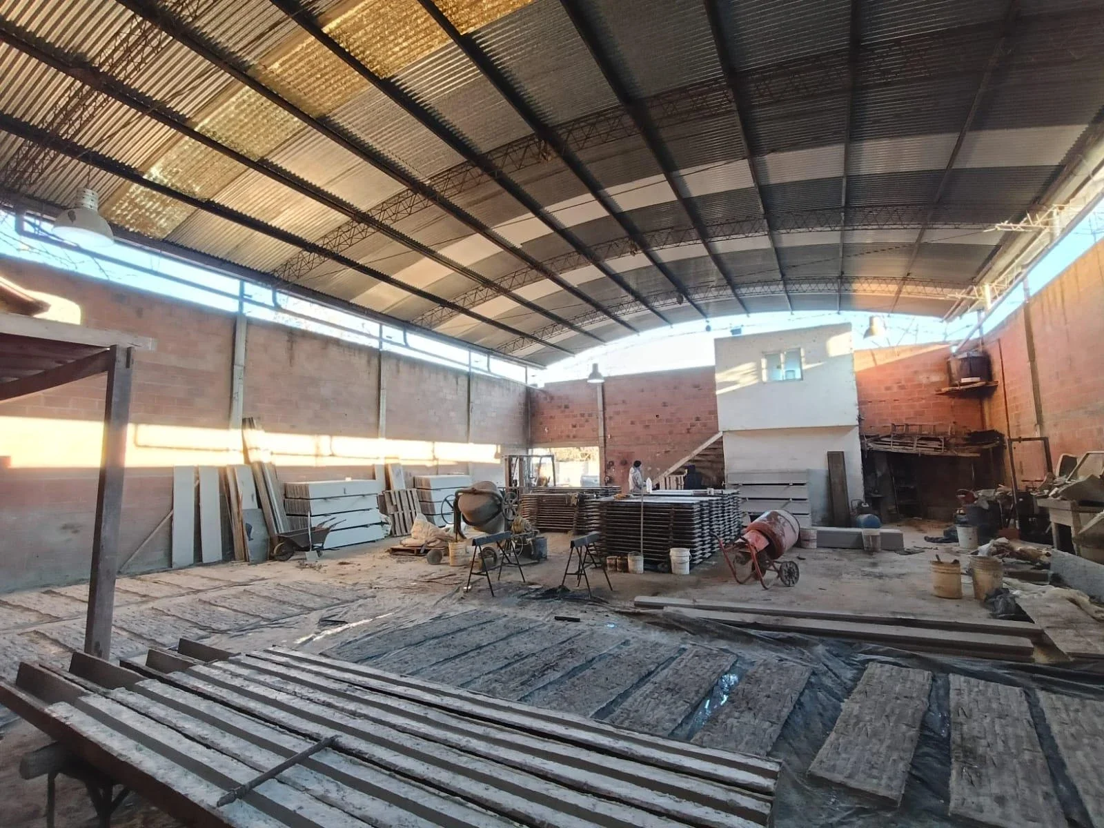 Galpón en alquiler de 900m2 ubicado en Paso del Rey - Imagen 3