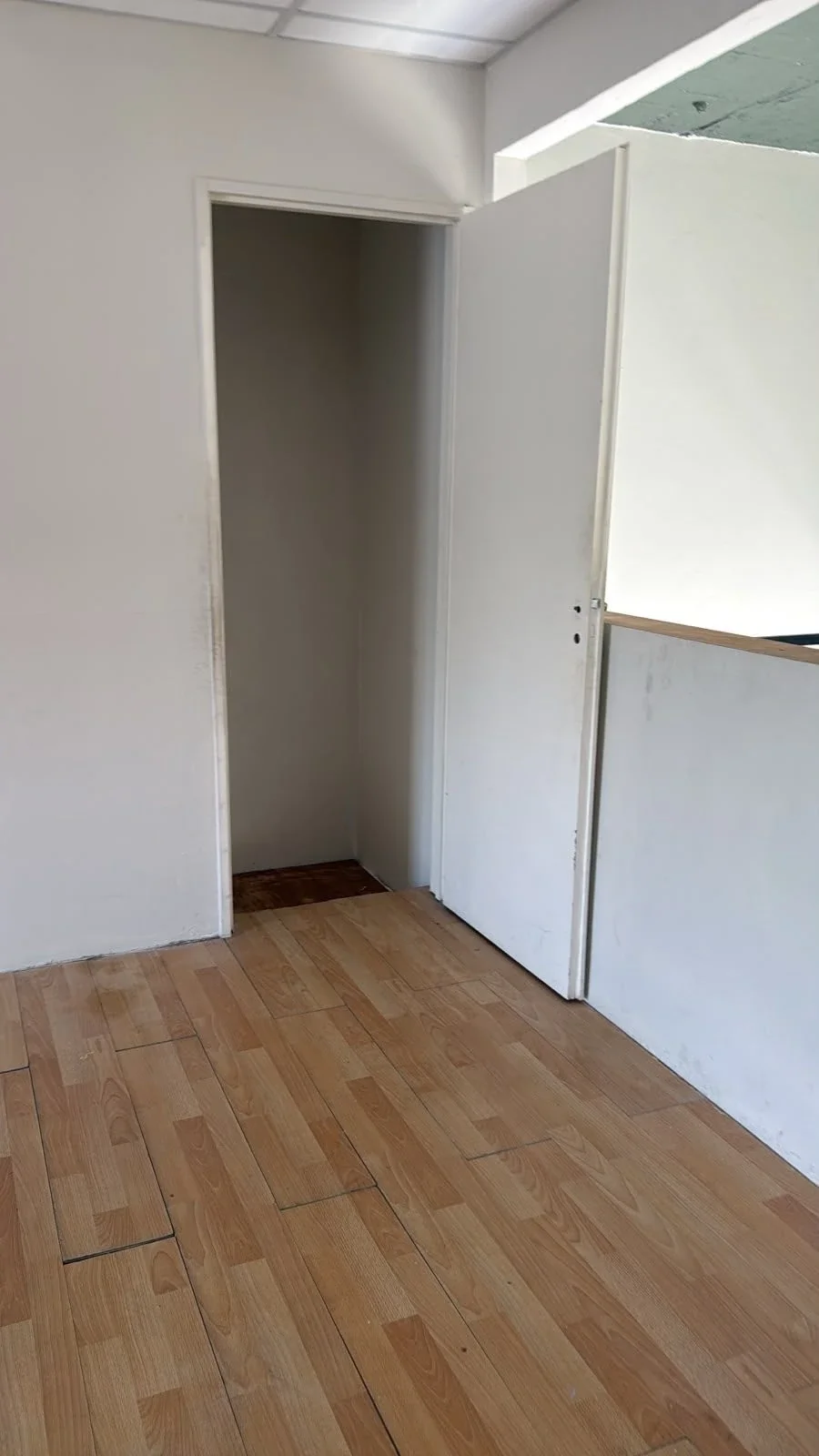 Local 80m² en 2 Plantas en Colectora Ramal Pilar - Imagen 5