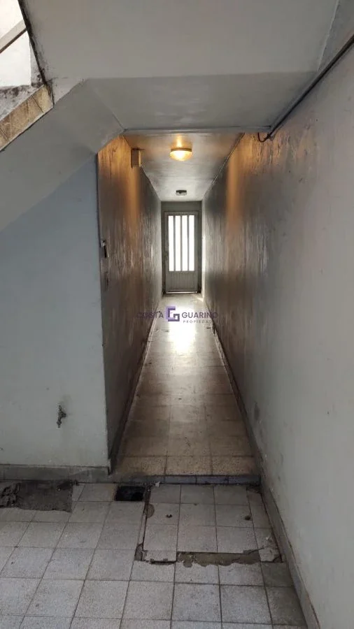 Monoambiente por pasillo ubicado en Avenida Juan Manuel de Rosas - Imagen 2