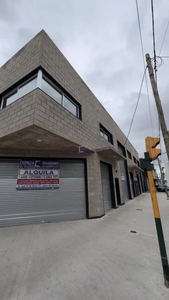 Locales a Estrenar de 700 m² Cub. Ubicado en Esquina Av San Martín y Tapalqué - Imagen 3