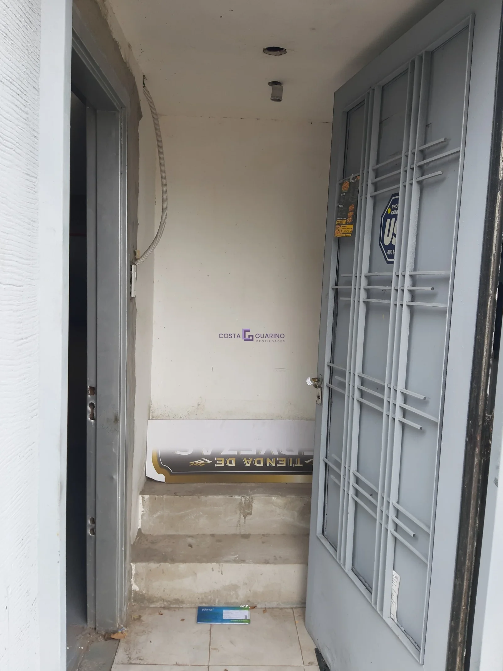Galpón de 180 m² ubicado en esquina Charcas y Dorrego con oficina y deposito - Imagen 3
