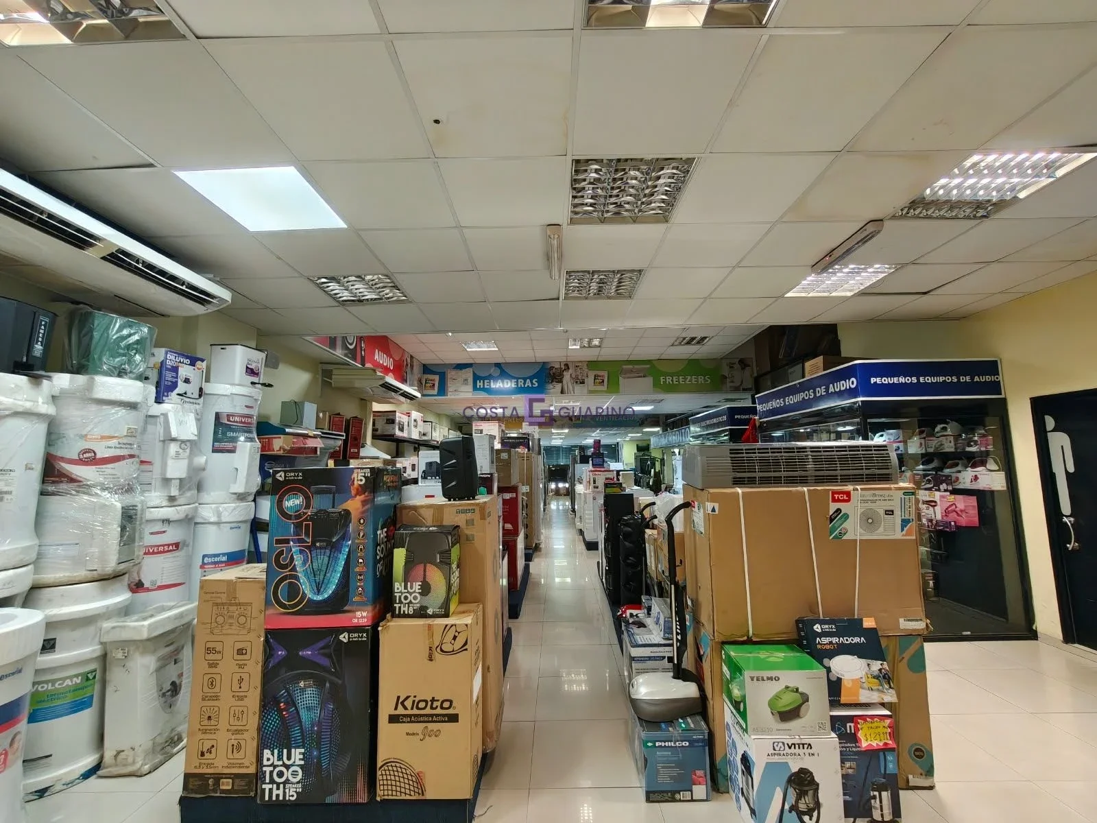 Excelente local comercial de 740 m² cubiertos en Avenida Juan Manuel de Rosas - Imagen 4