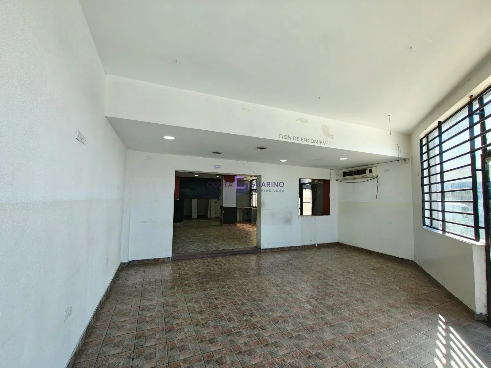Local de 150m² ubicado en esquina Avenida Juan Manuel de Rosas y Palacios - Imagen 5