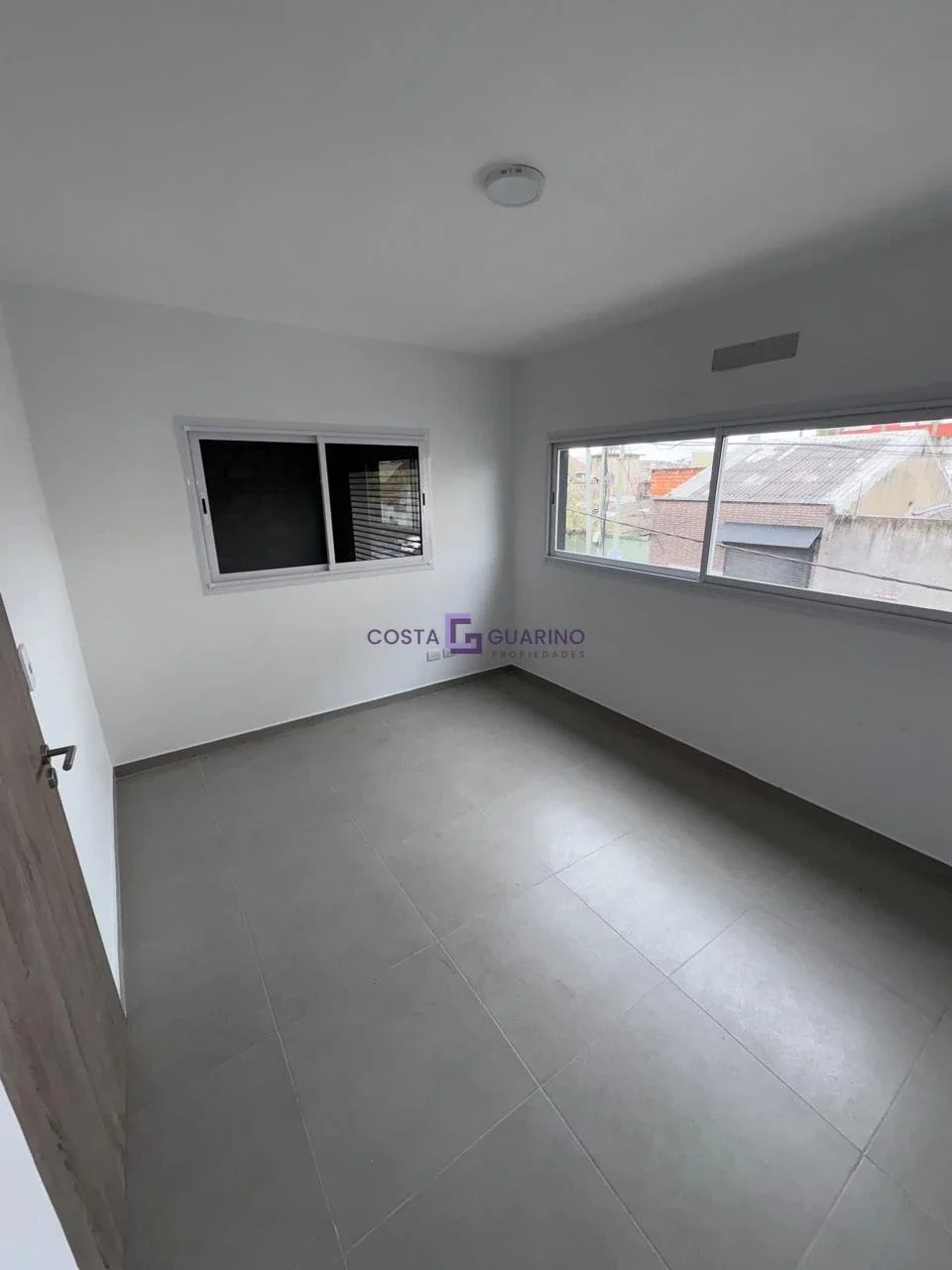 Excelente Galpon a Estrenar de 160 m² Cubiertos Ubicado Sobre Av San Martín - Imagen 5