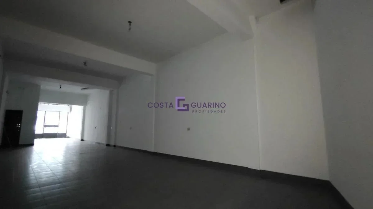 Local comercial de 80 m² ubicado sobre Avenida Juan Manuel de Rosas - Imagen 5