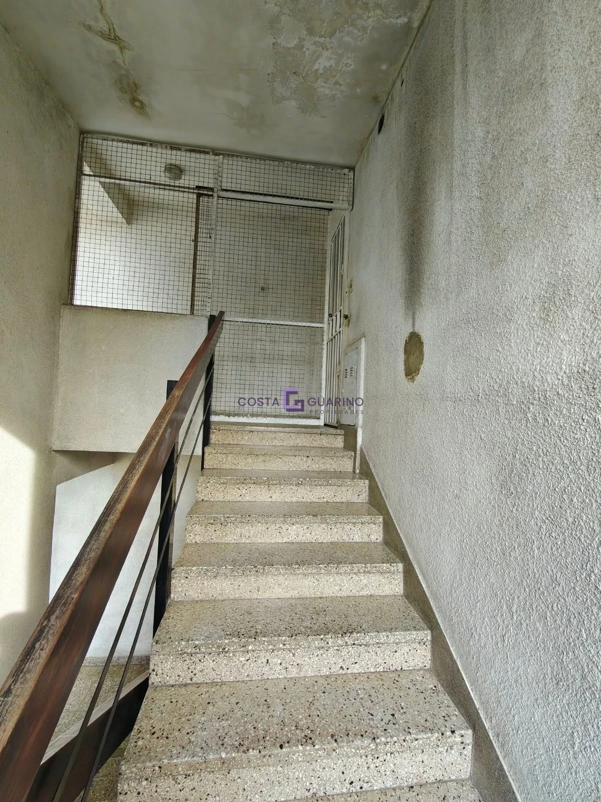 Departamento de 3 ambientes en segundo piso al frente - Imagen 3