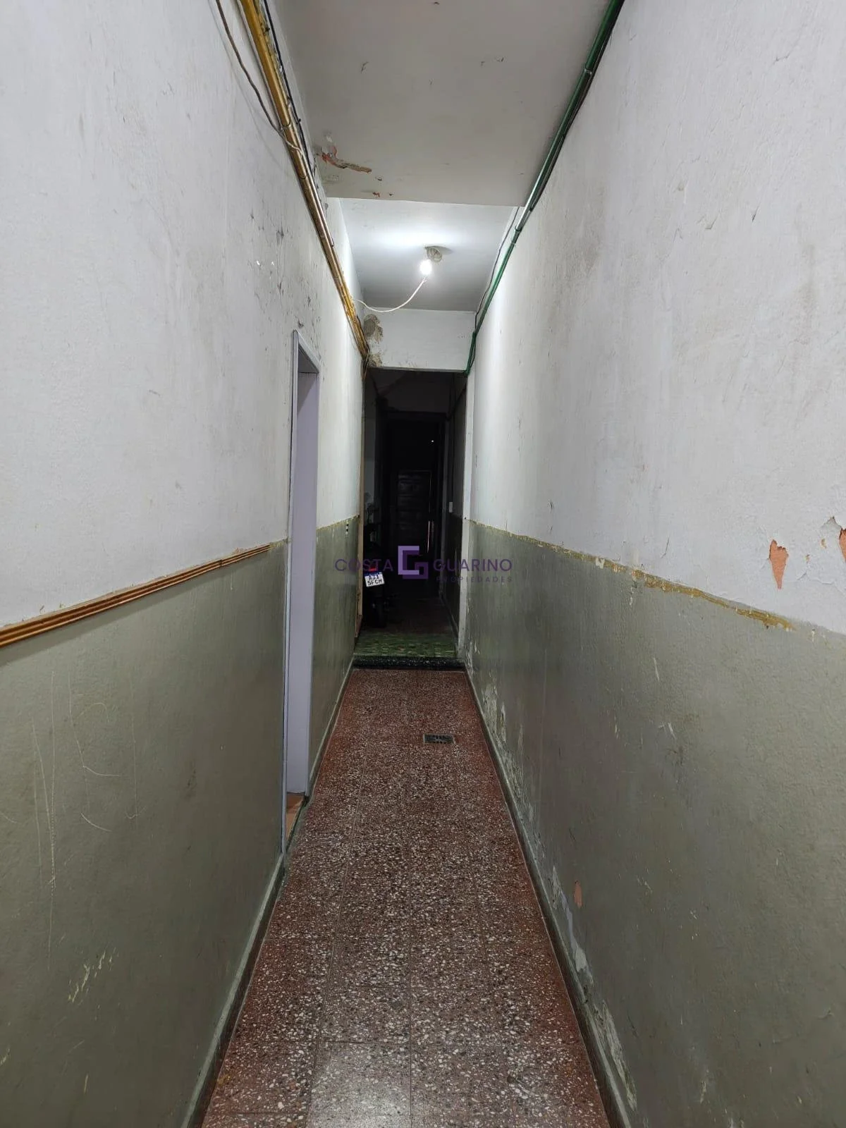 PH de 2 ambientes al frente con patio - Imagen 2
