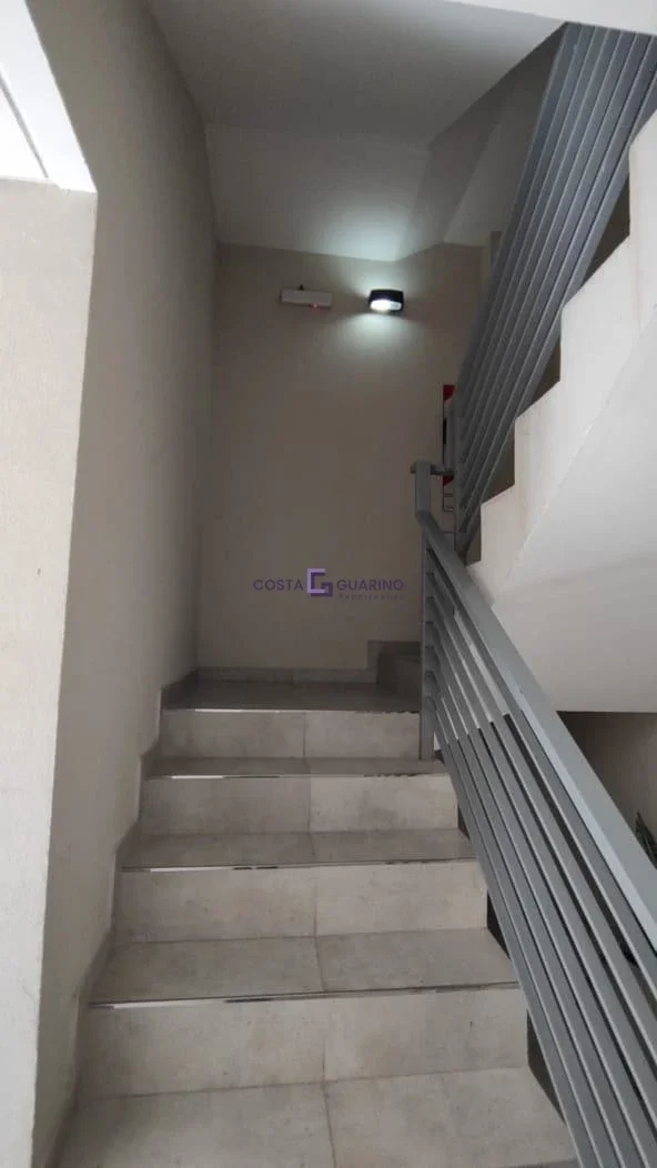 Excelente departamento monoambiente en primer piso al contrafrente - Imagen 3