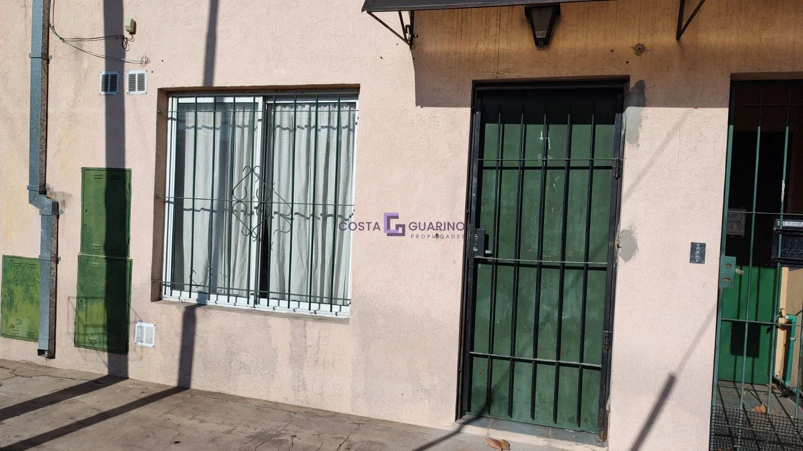 PH de 2 ambientes planta baja al frente con patio - Imagen 2