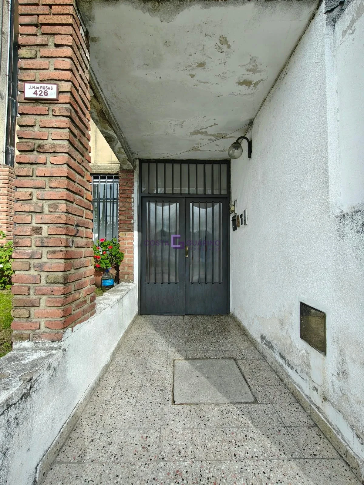 Departamento de 3 ambientes en segundo piso al frente - Imagen 2