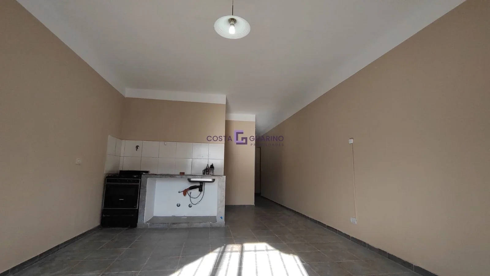PH de 2 ambientes planta baja al frente con patio - Imagen 4