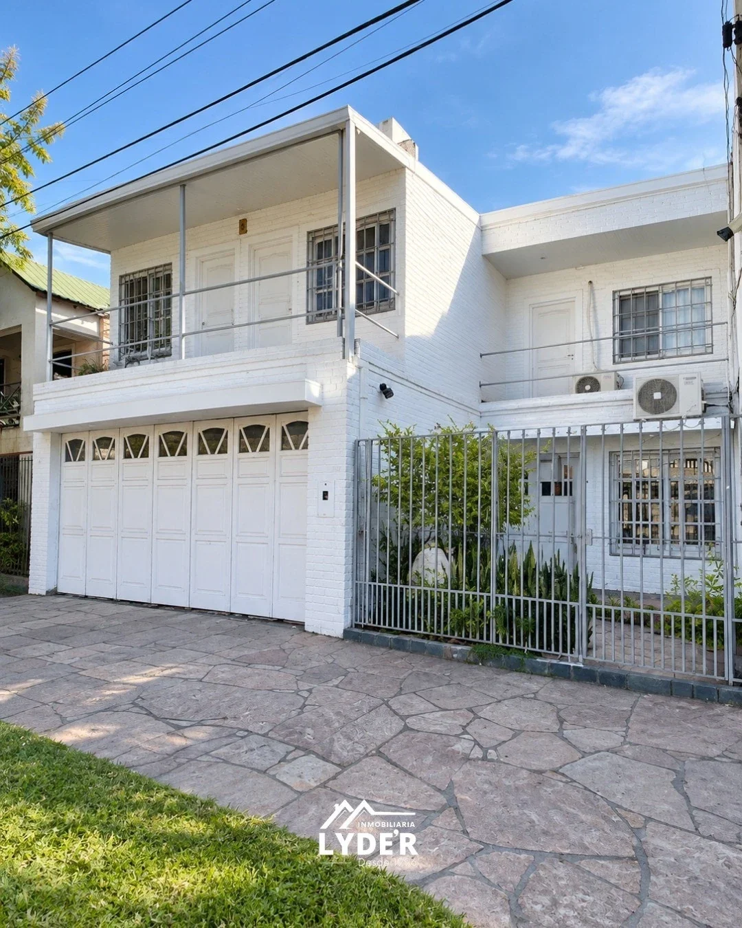 Casa en venta c/ cochera. Cervantes 274. - Imagen 1