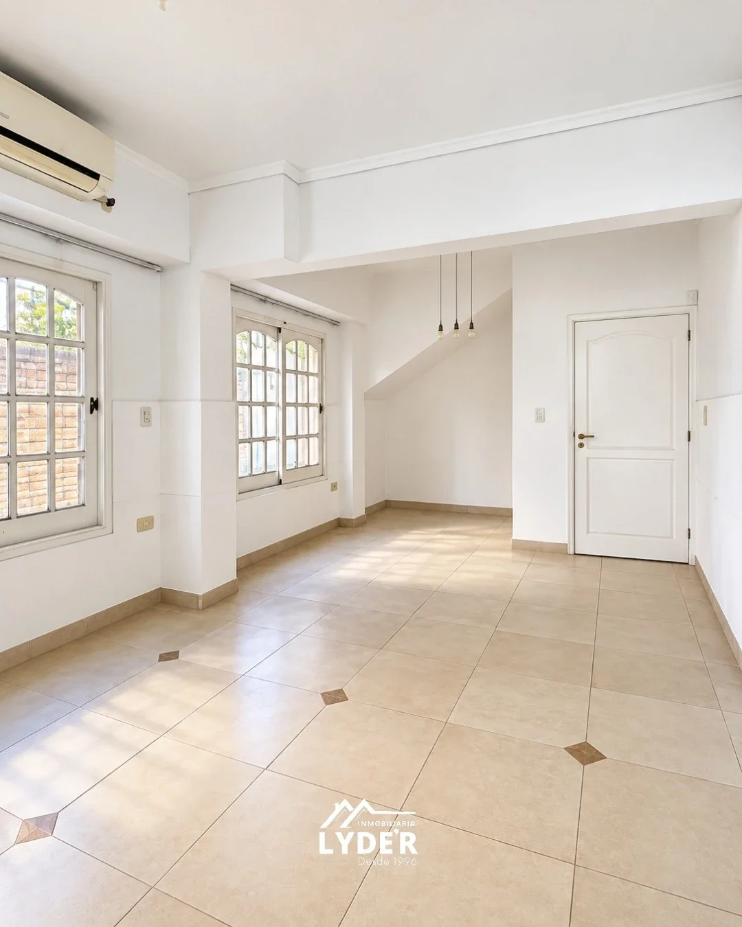 Casa en venta c/ cochera. Cervantes 274. - Imagen 4