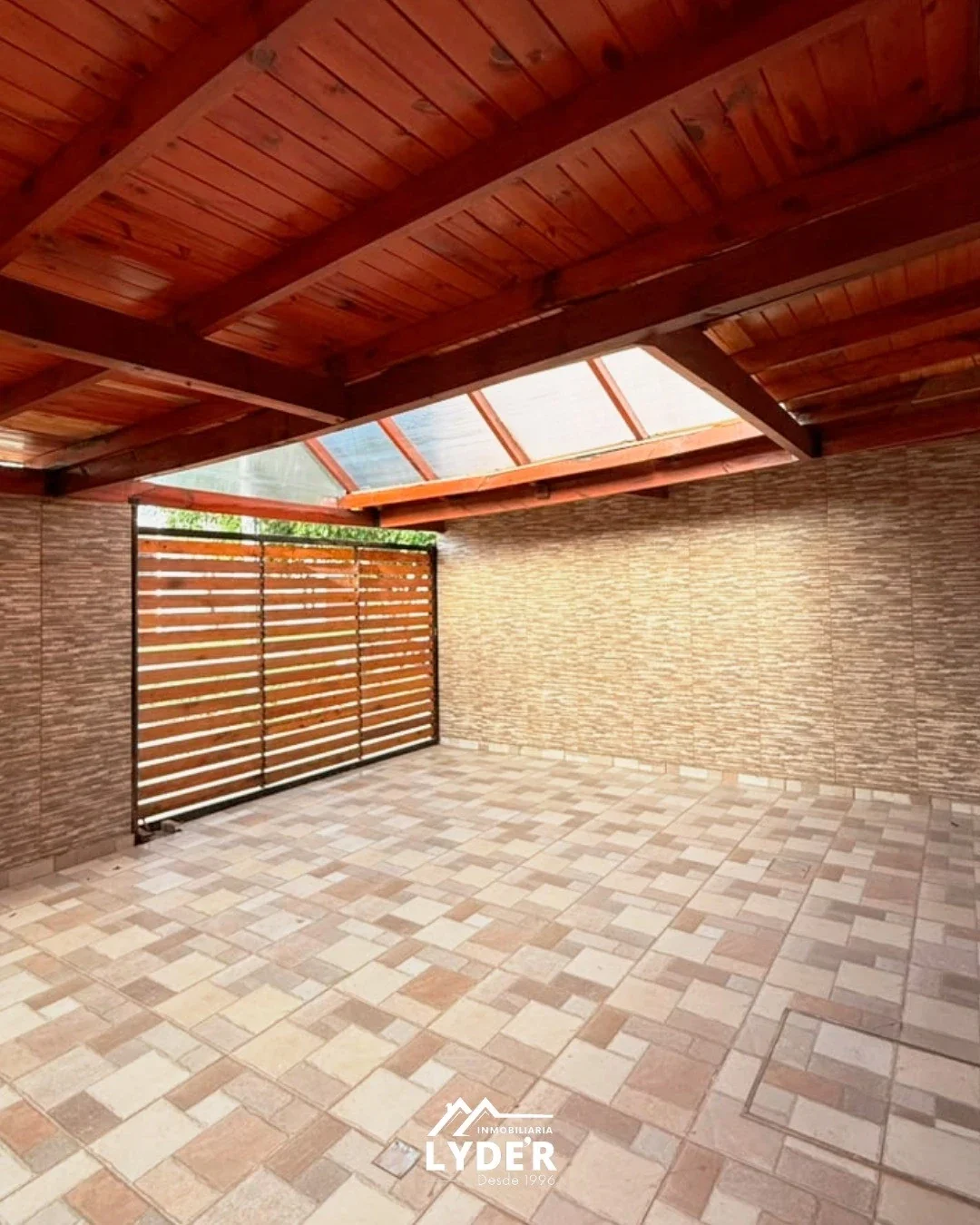 Casa en venta c/ cochera en Centro - Imagen 3