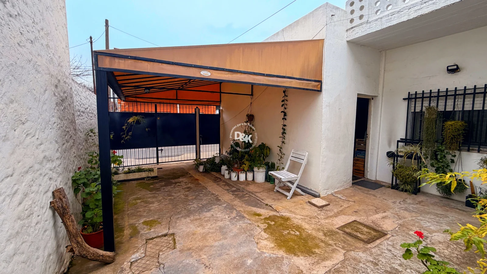 Casa en venta de 2 dormitorios c/cochera en Loma Hermosa - Imagen 3