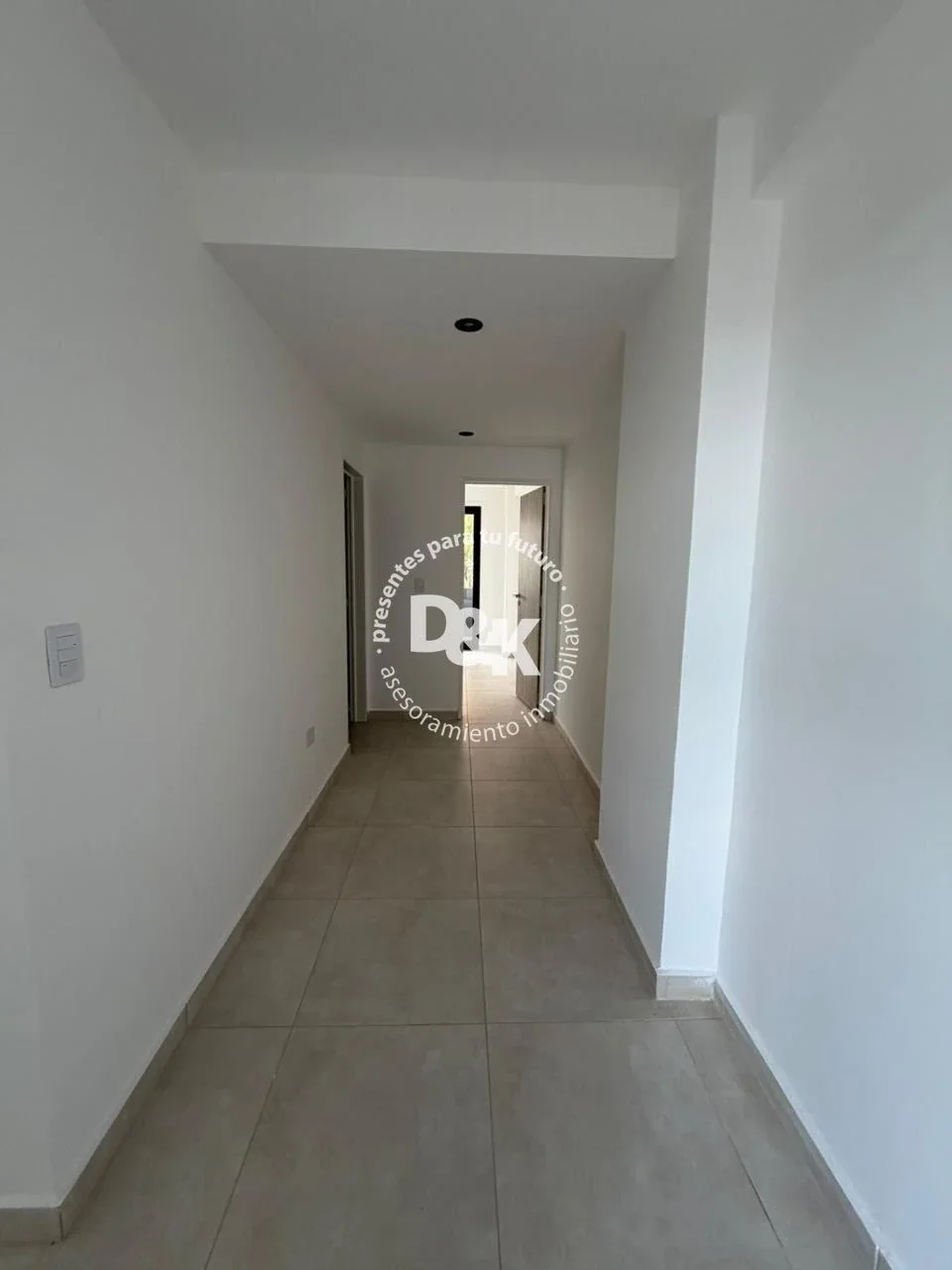 Departamento en venta de 2 dormitorios en piso alto - Imagen 4